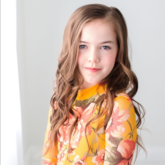 Meet your Posher, Chloe - Picture 1 of 1